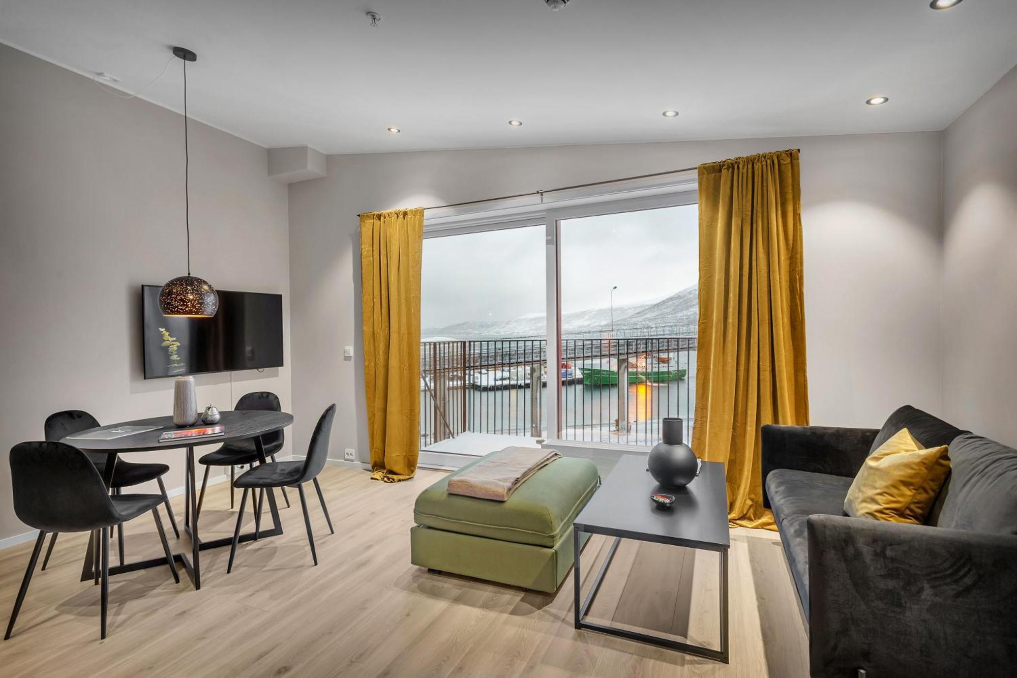 Totalapartments Vervet Apartment Hotel Tromso Exterior photo
