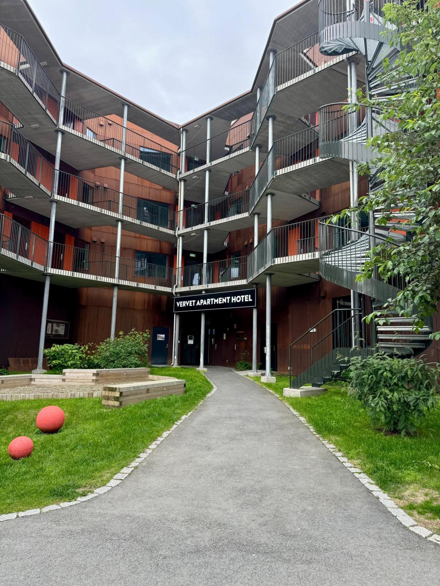 Totalapartments Vervet Apartment Hotel Tromso Exterior photo